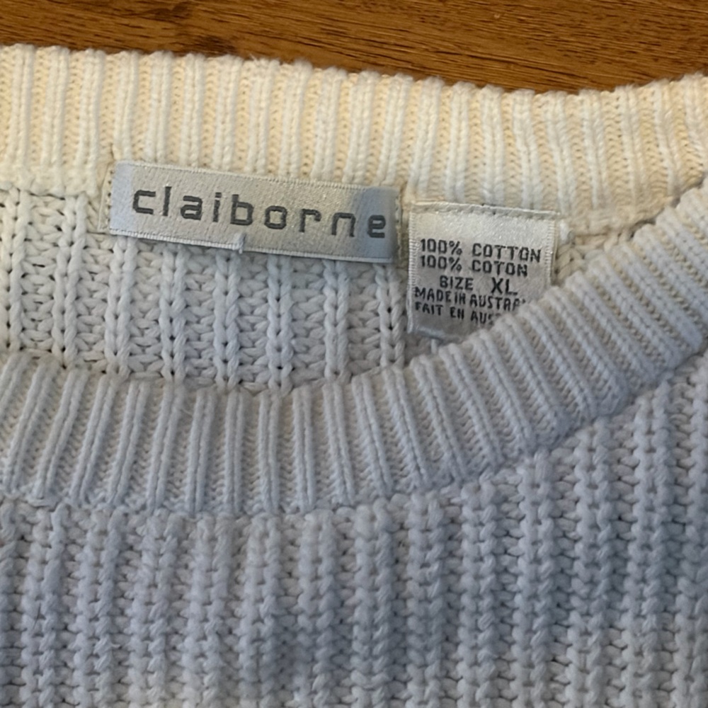 Claiborne Women's Cream Crew Neck Sweater